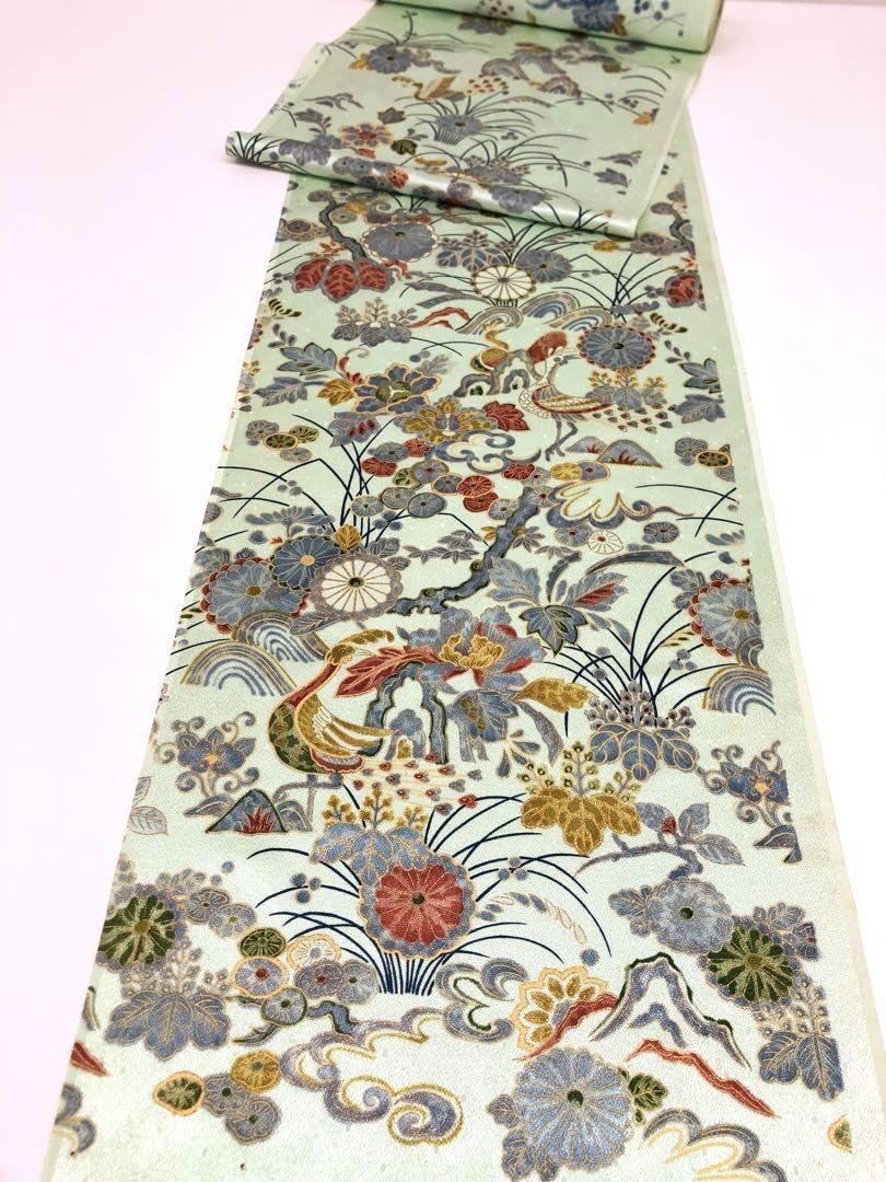 付け下げ 刺繍 手描 孔雀 パロットグリーン色 正絹 反物 付け下げ 刺繍 手描 孔雀 パロットグリーン色 正絹 反物 - メルカリ